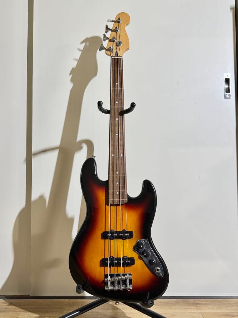 Ikebe Compact Series フレットレスジャズベース