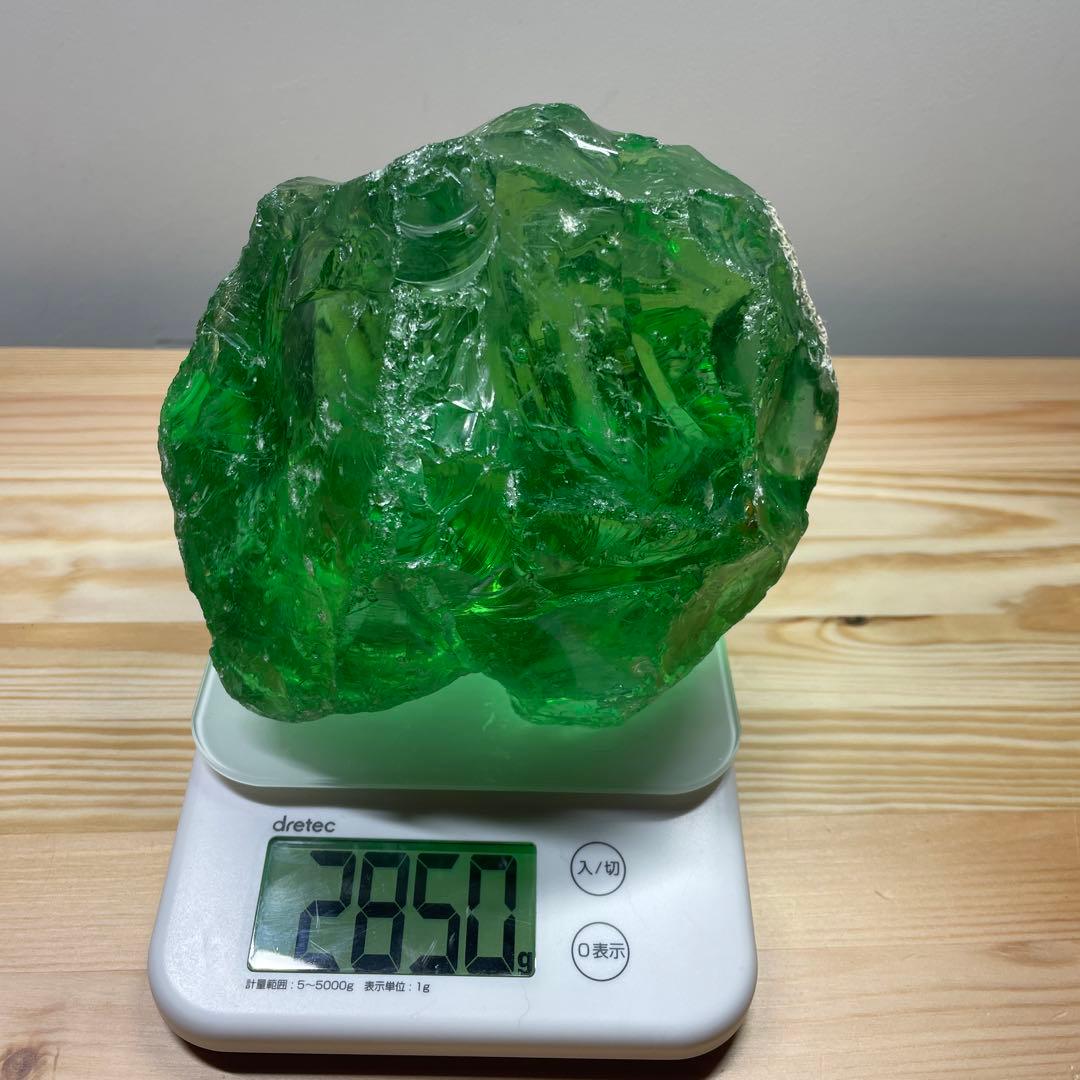 お値下げ　希少　アンダラクリスタル　特大グリーンボール 2850g