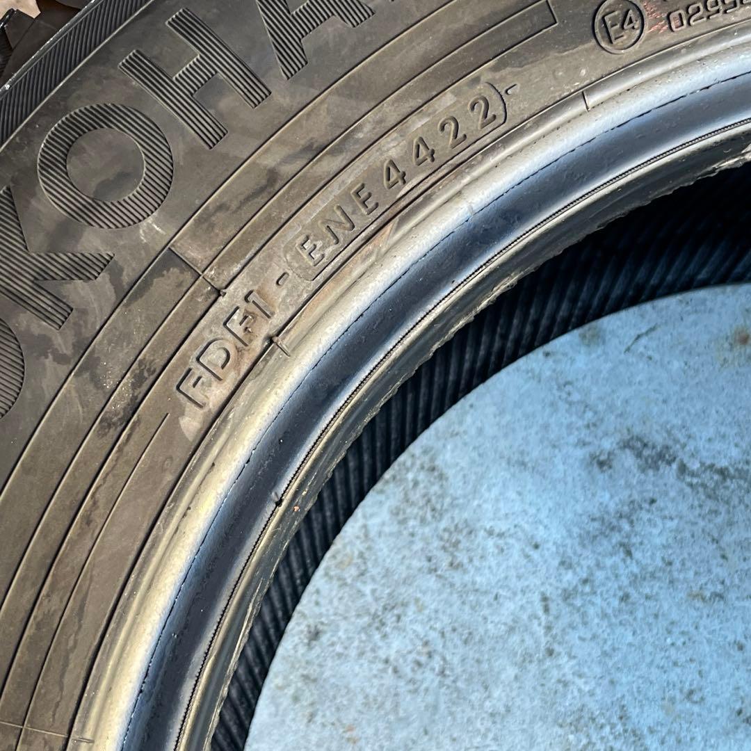 t*3様 215/60R16 スタッドレス 4本セット