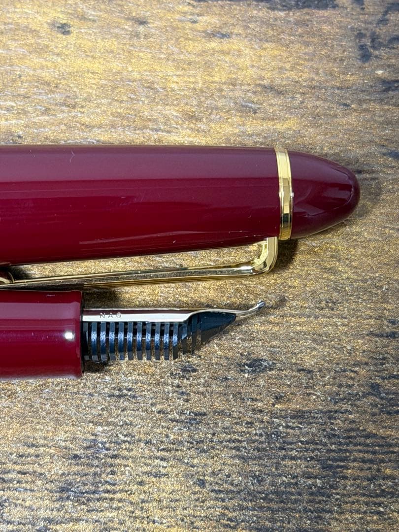 新品未使用　長刀　ディープレッド　ふでDEまんねん　NAG セーラー　万年筆