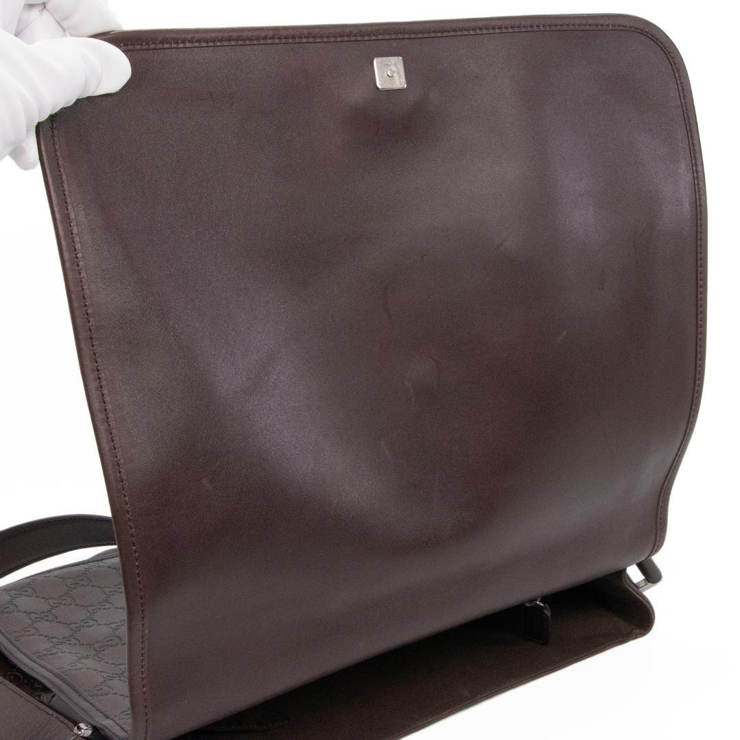 本物 グッチ メッセンジャーバッグ メンズ 茶色 肩掛け 斜め掛け GG 総柄