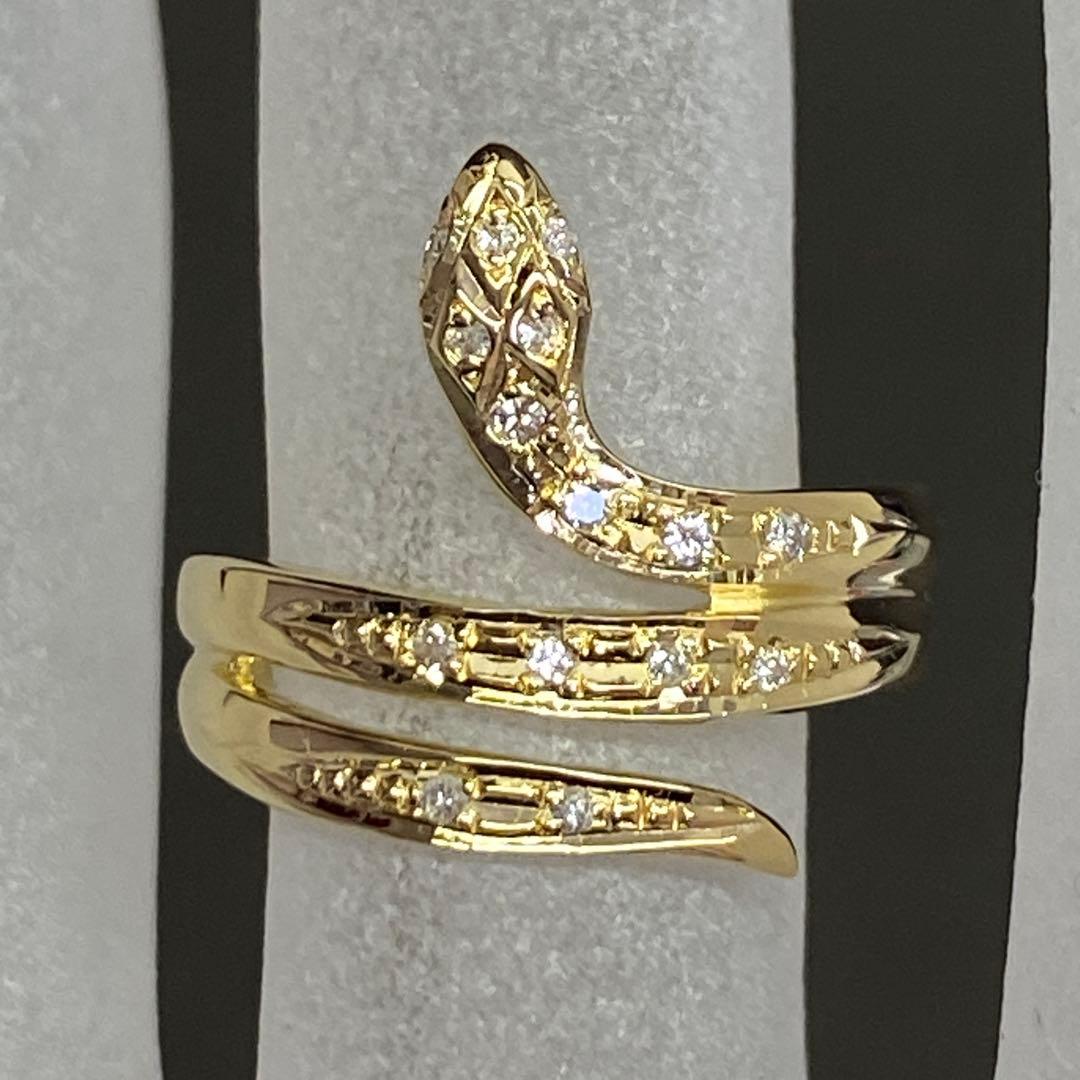 K18　天然ダイヤモンドリング　蛇モチーフ　18金　幅広　ヘビ　へび