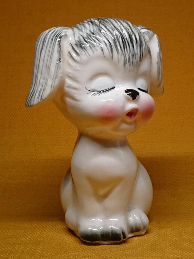 【美品】イヌ　ネコ　陶器　オブジェ　置物　インテリア　工芸品　美術品　A1251