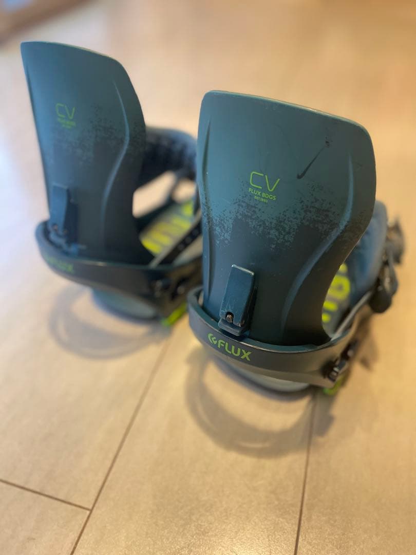 FLUX CV ビンディング サイズM