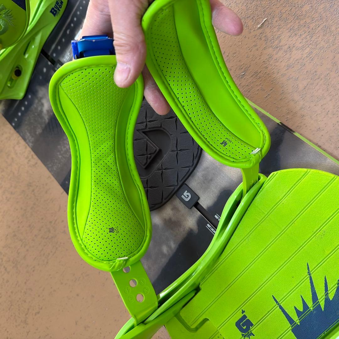 大人気モデル！ BURTON BLUNT 150 FV ダブルキャンバー ！