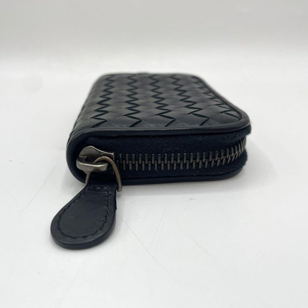 ボッテガヴェネタ　ケース　ラウンドジップ　イントレチャート　ブラック