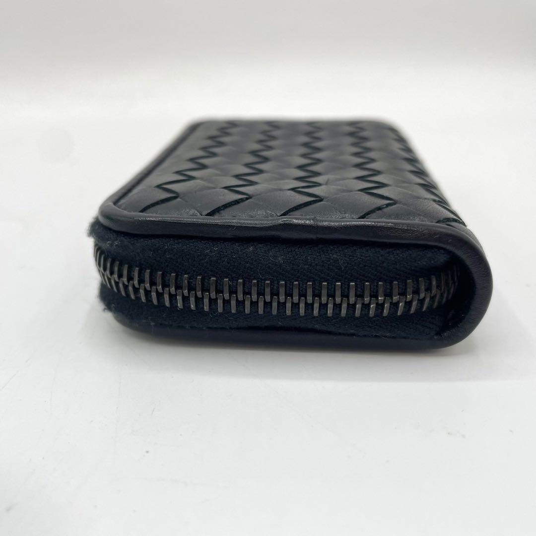 ボッテガヴェネタ　ケース　ラウンドジップ　イントレチャート　ブラック