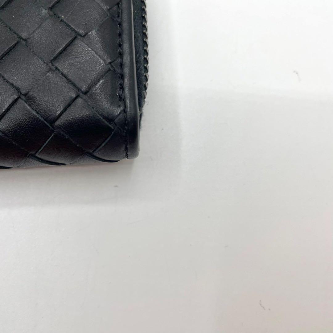 ボッテガヴェネタ　ケース　ラウンドジップ　イントレチャート　ブラック