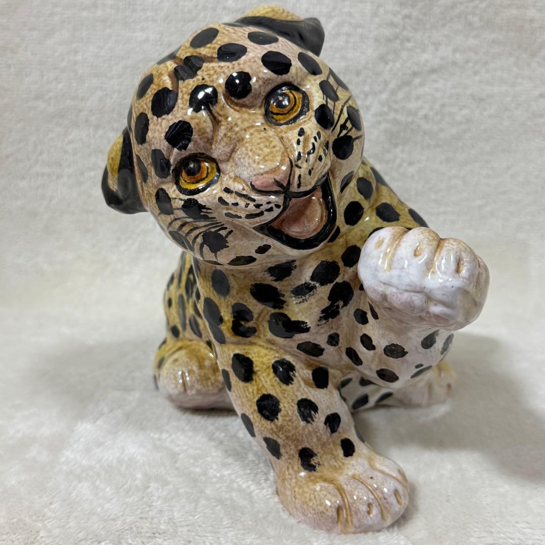 陶磁器 招き猫 招き豹 ヒョウ チーター 赤ちゃん インテリア かわいい