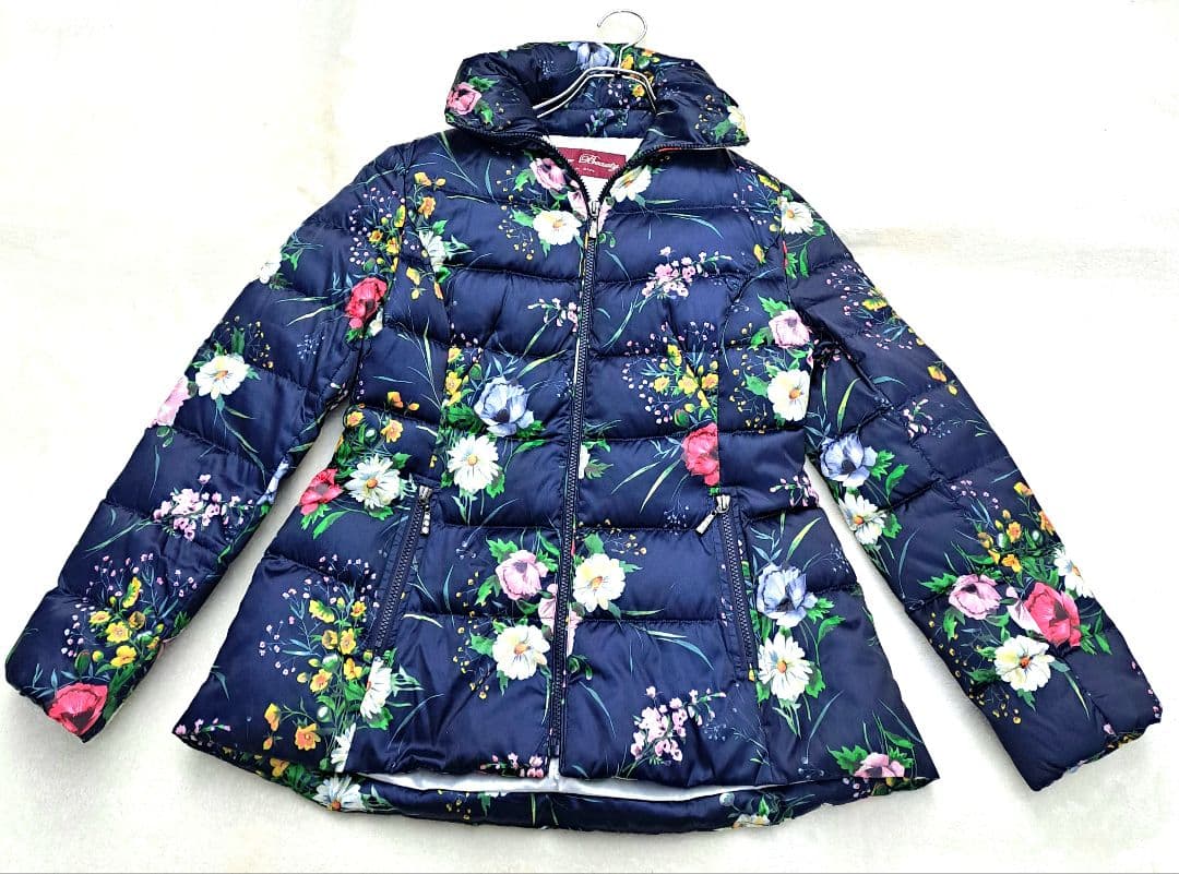 超美品　スーパービューティー　ライトダウンジャケット　エレガンス　花柄　40