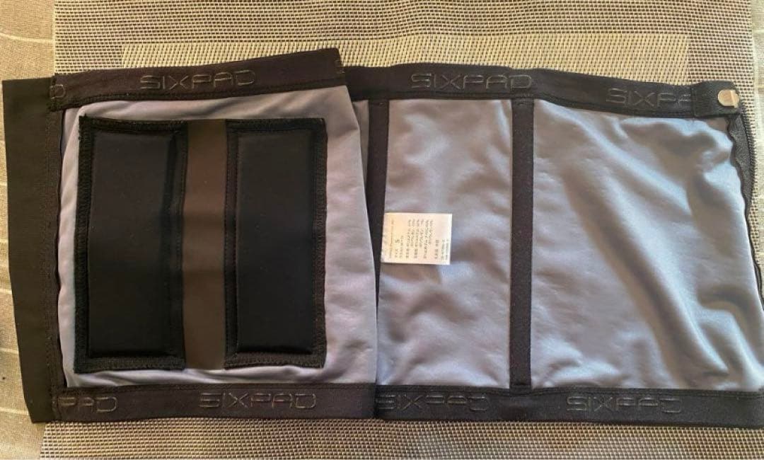 ☆美品・匿名発送☆ SIXPAD パワースーツライトアブス Sサイズ