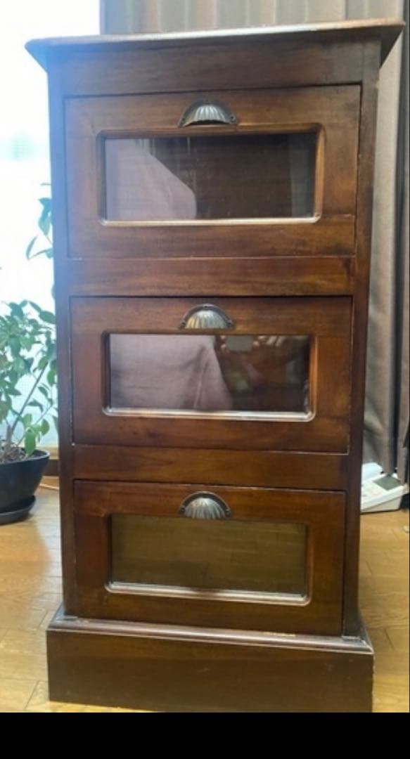 B-COMPANY（ビーカンパニー）ガラスキャビネット