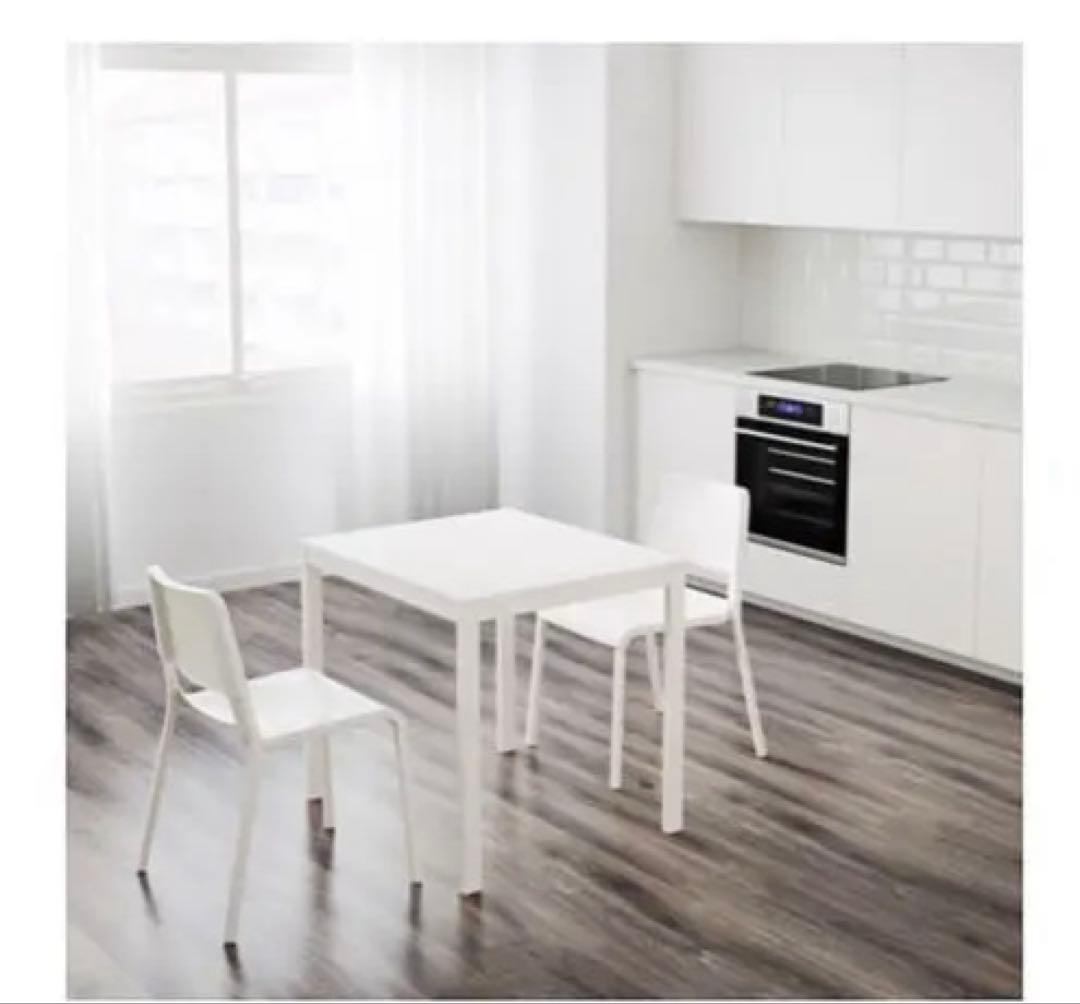 IKEA ダイニングテーブル　伸縮可能