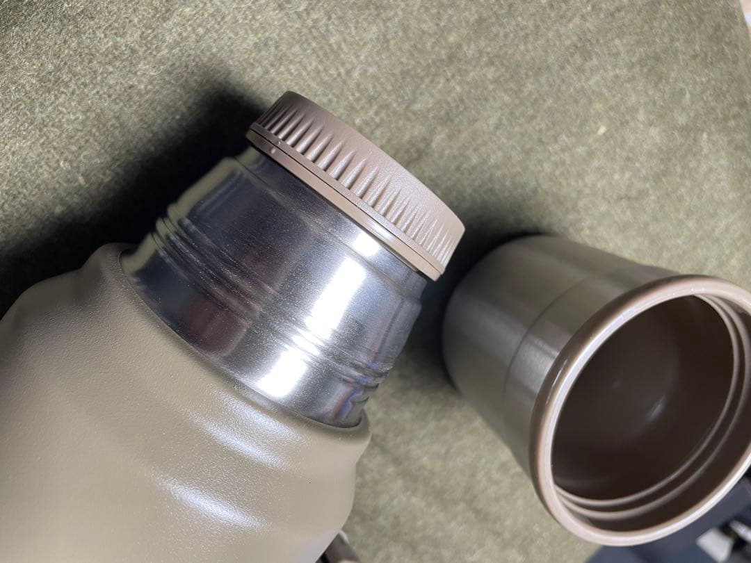 【限定品】スタンレー トラウト　1Ｌ クラシック　真空ボトル