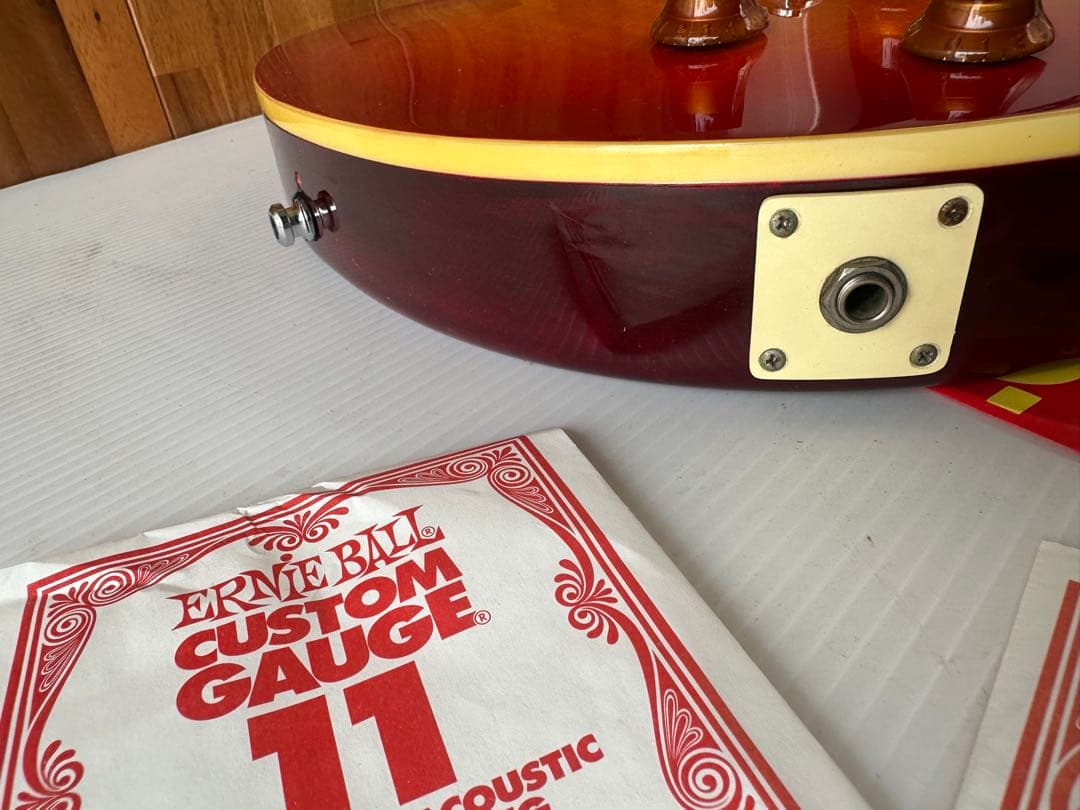 エピフォン レスポール　ギター(a51)