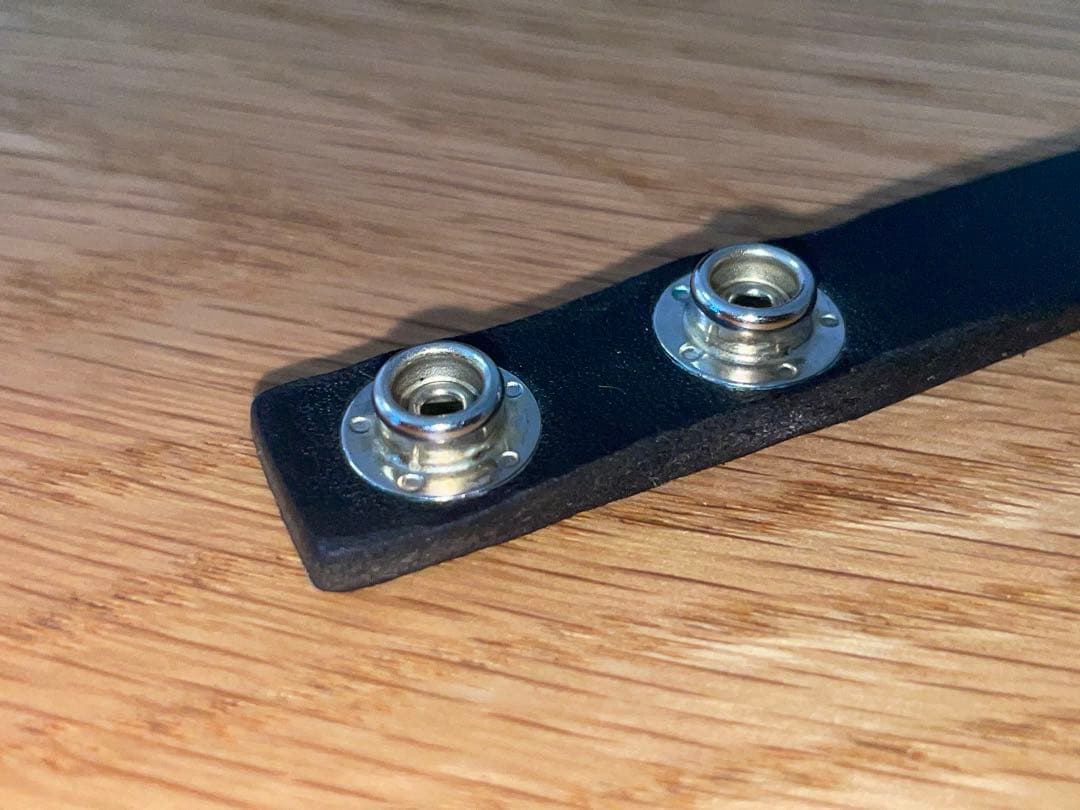 タイムセール UNDERCOVER アンダーカバー ロゴ レザーブレスレット