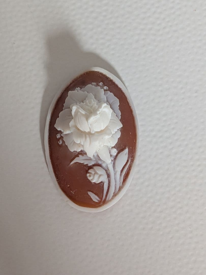 薔薇　バラ　花彫刻オーバル型カメオ