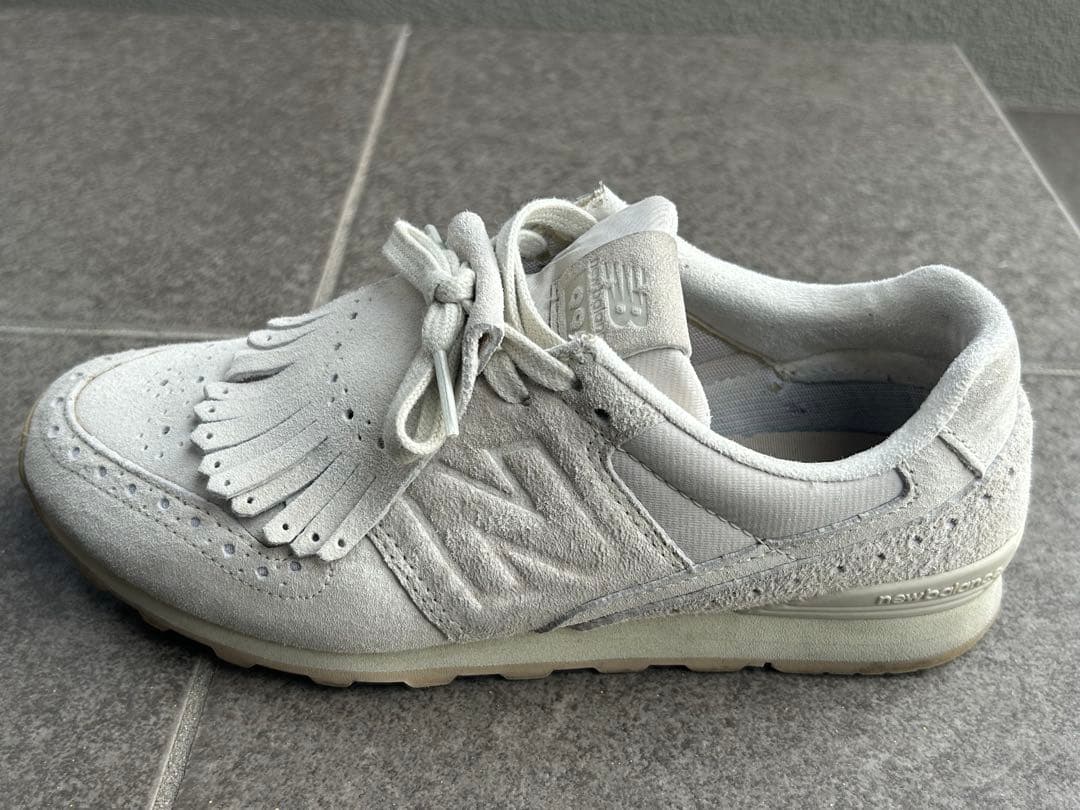 ニューバランス タッセルスニーカー スエード 24cm