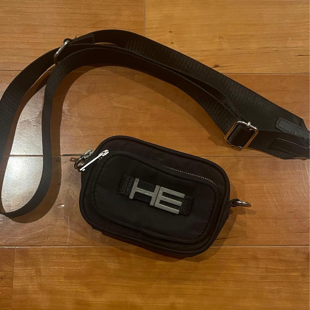 HE HELIOT EMIL エリオットエミル　バッグ　ポーチ