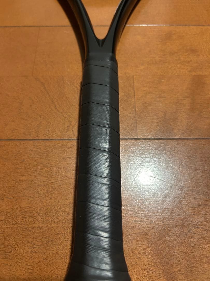 ウィルソン ウルトラ100 V4 ノワールWilson ULTRA 100 V4