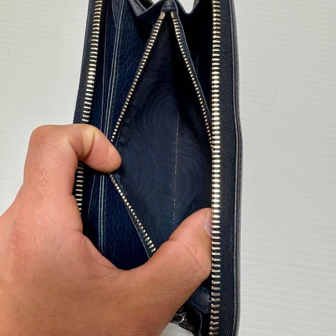 零*様 PRADA ネイビー レザー長財布