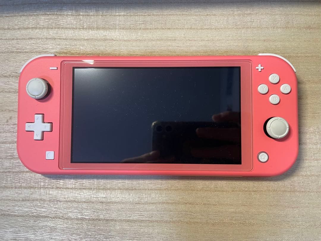 Nintendo Switch Lite ピンク 本体 充電器とケース付き！！！