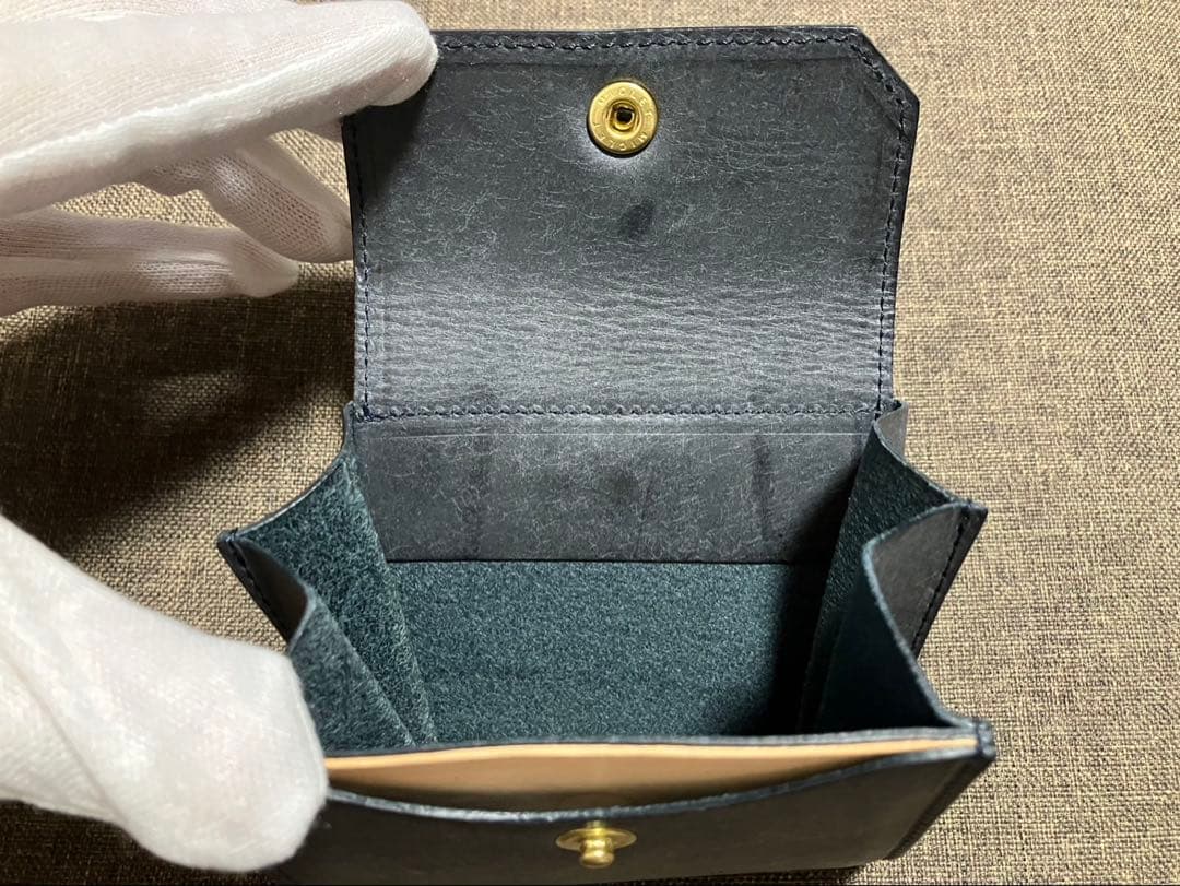 【BEER BELLY】HATCH BACK レザー　二つ折財布