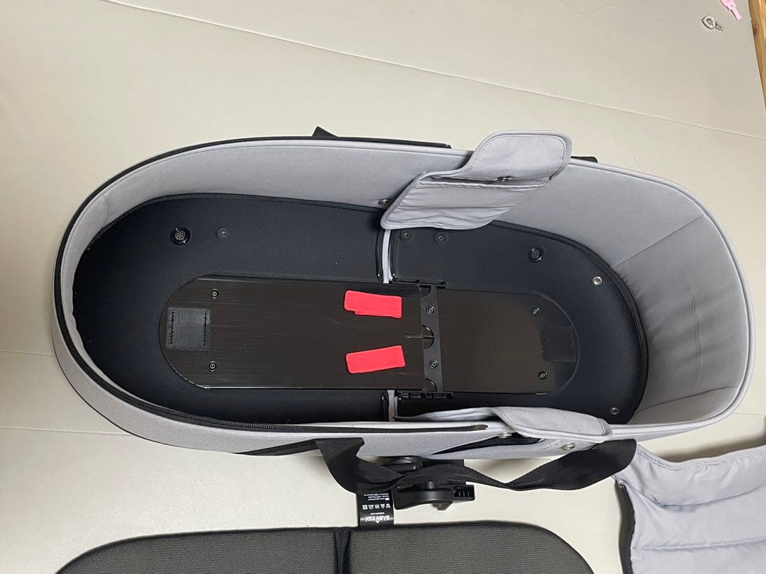 美品　BABYZEN YOYO専用 バシネット　人気　トープ