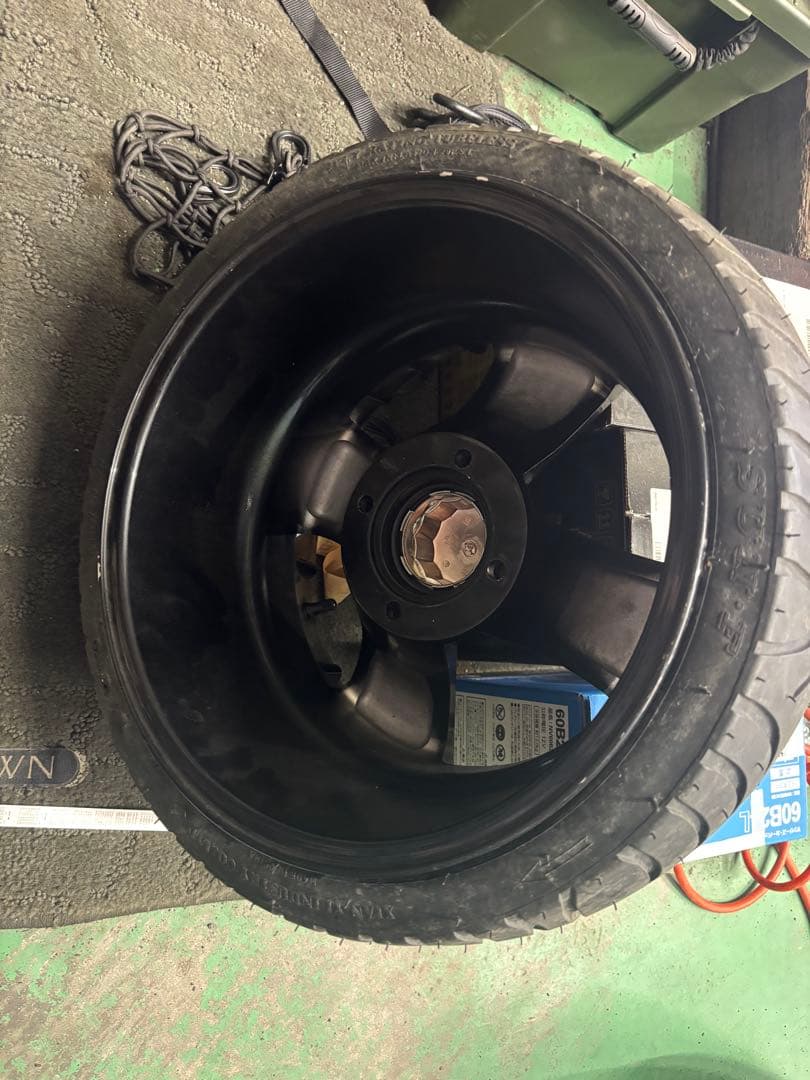 205/40-14ホイールタイヤ付き バギーやジャイロ用