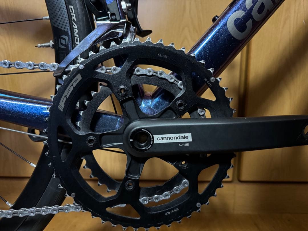 自転車本体 CANNONDALE CAAD13 DISC