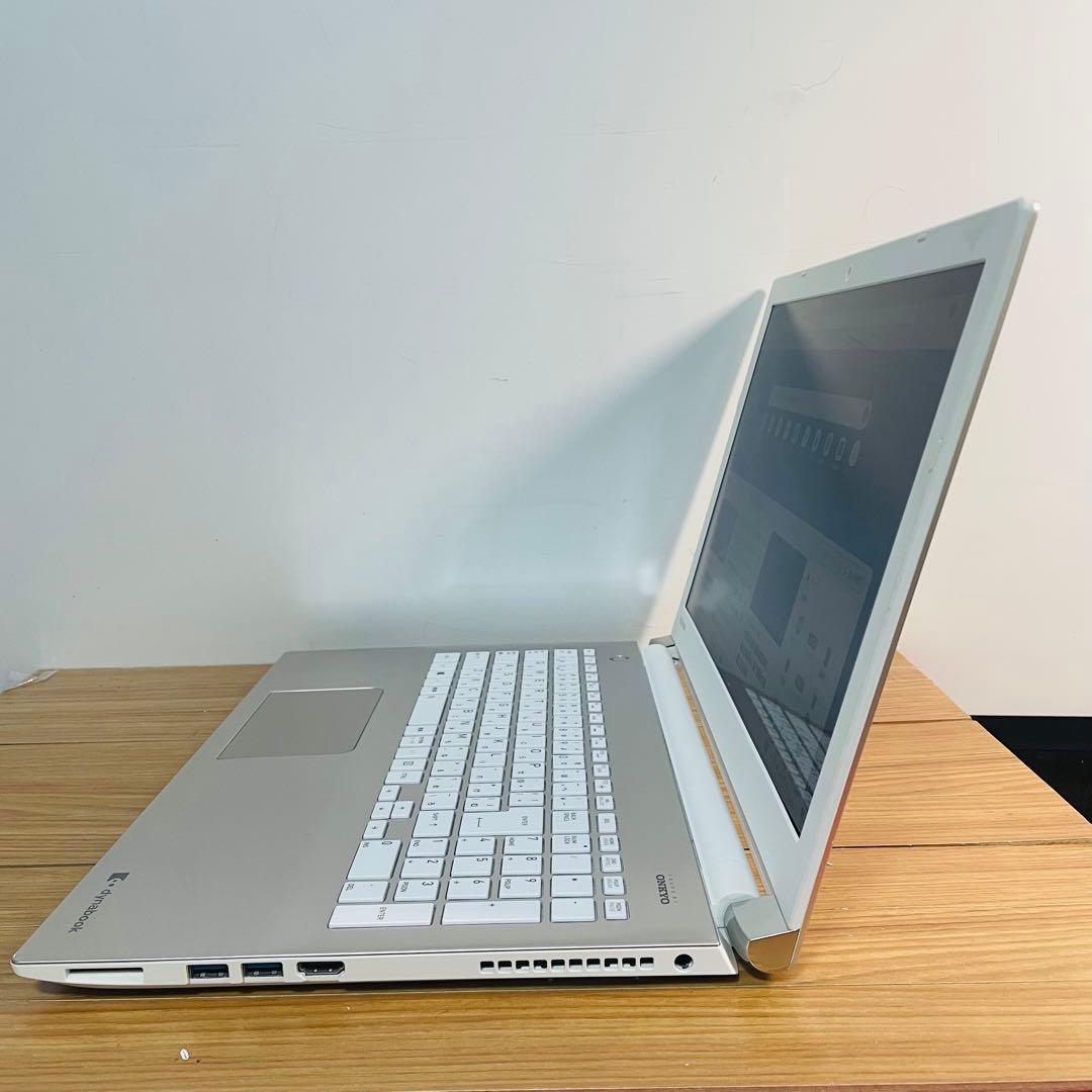 美麗設定済みすぐ使えるメモリ8ギガSSD256ギガカメラWin11オフィスDVD