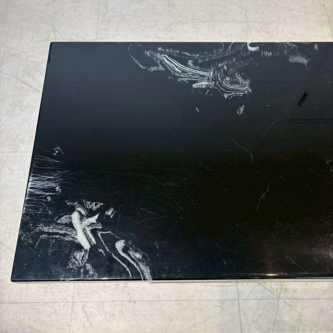 大理石テーブル　天然石テーブル　店舗什器　飲食店　大理石　金属脚 2/2