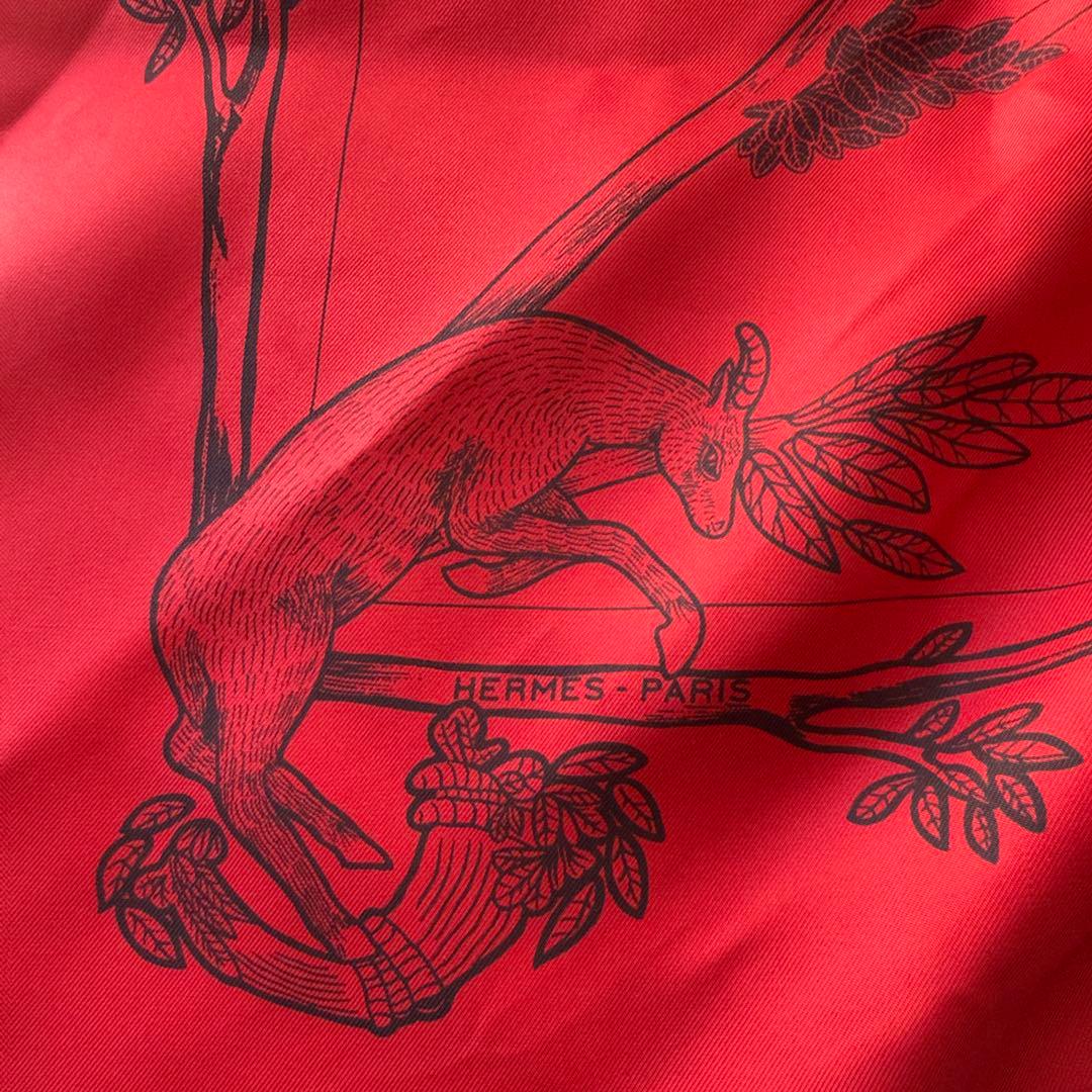 エルメス カレ90 animal Alphabet シルク スカーフ レッド