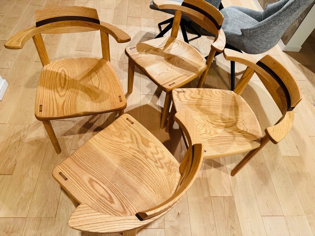 飛騨の香りデュオ アームチェアNAWNオークウォールナットほぼ新品（1脚）1/4