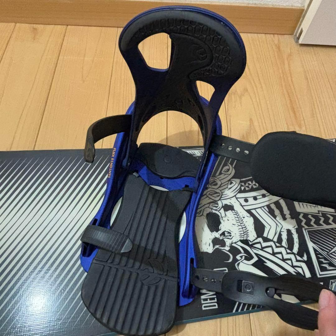 NITRO DEMAND LTD 155 FLUX デッキパッド VOLCOM