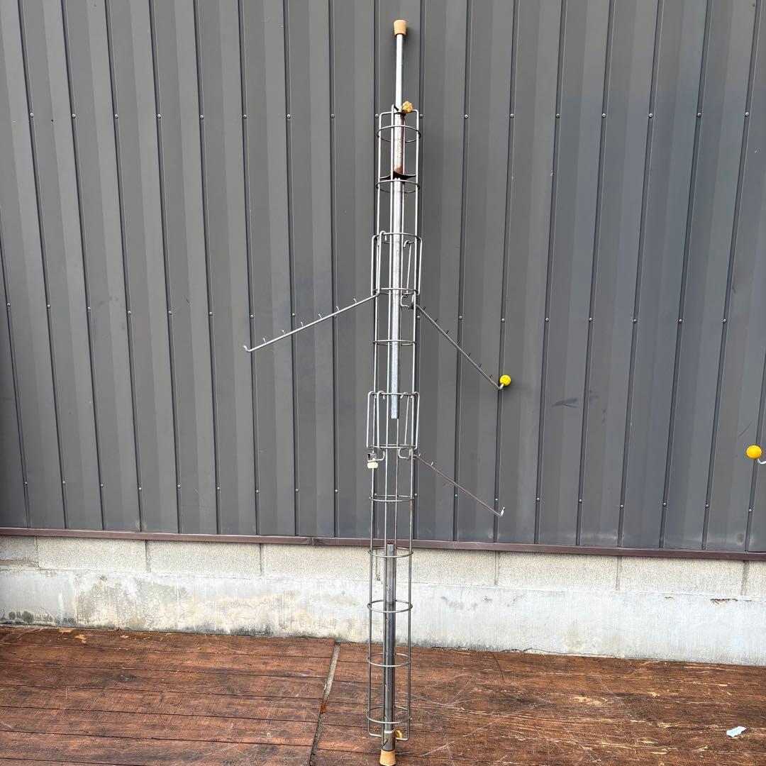 D壁② 昭和レトロ 回転式 ハンガーラック 金属製 店舗什器 アーム付き 業務用