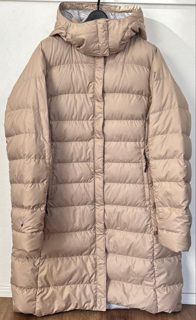 mont-bell モンベル　トラベルロングダウンコートベージュ　XLサイズ