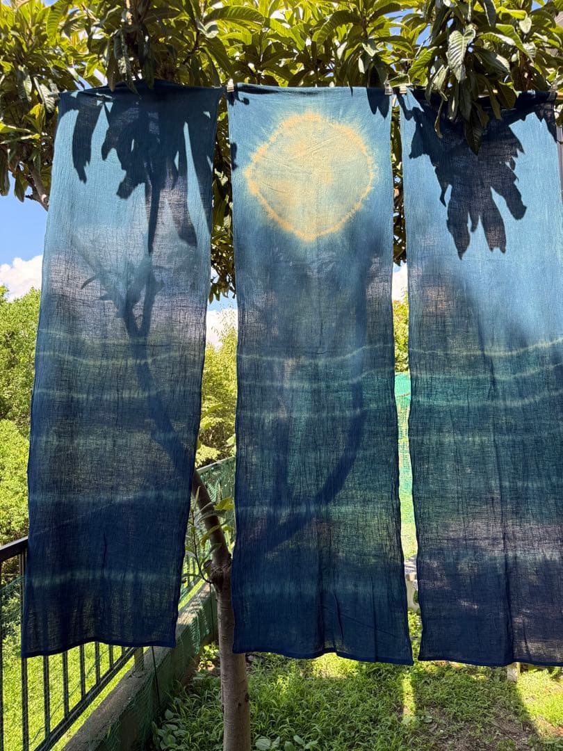 ◯特大の、藍手染め暖簾、綿100% タテ、ヨコ、2m弱(64cm X 3枚組)