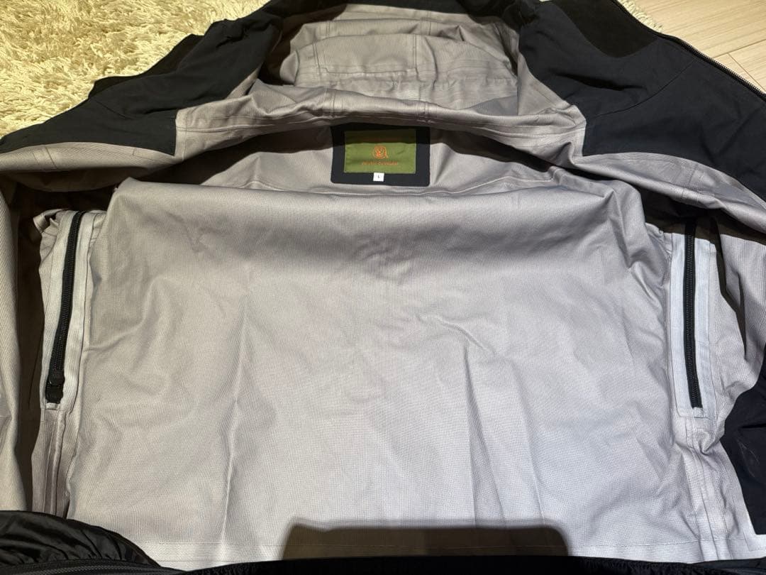 値下げします！スノーボード用ジャケットとサロペットセット