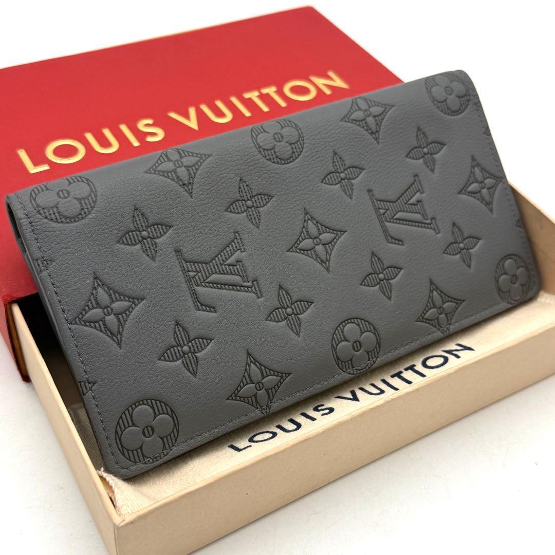 【極上美品】ルイヴィトンモノグラムシャドウポルトフォイユブラザ
