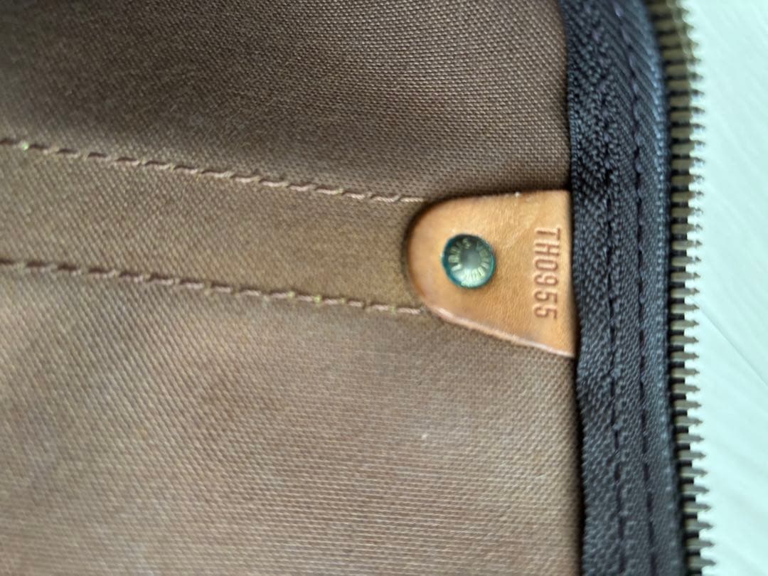 ルイヴィトン　キーポル50