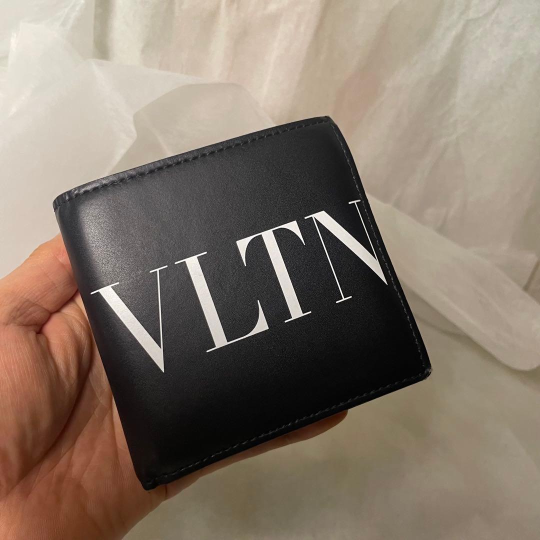 【極美品】VALENTINO バレンチノ VLTN レザー 二つ折り財布 黒
