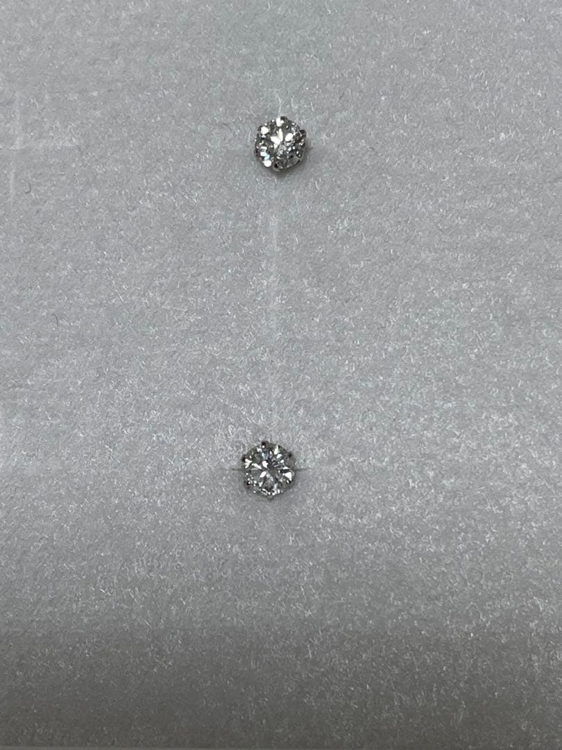 P900ダイアモンドピアス