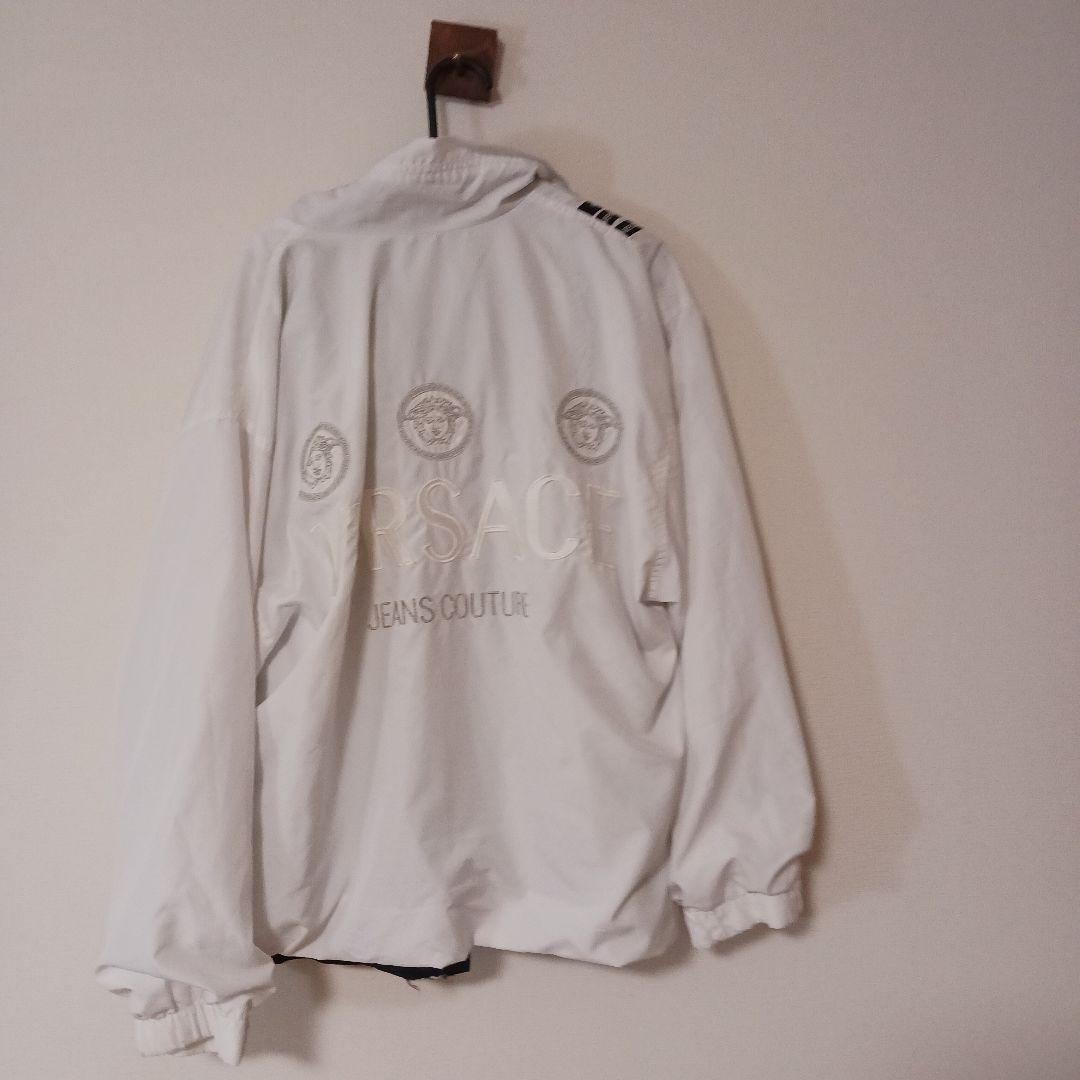 VERSACE JEANS COUTURE ホワイトジャンパー上下