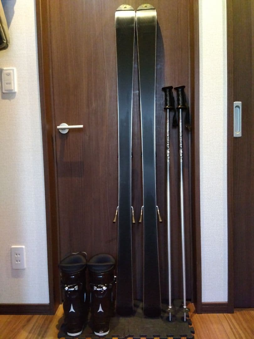 【ハイエンド】ATOMIC メンズ・レディース スキーセット メンテ・WAX済✔