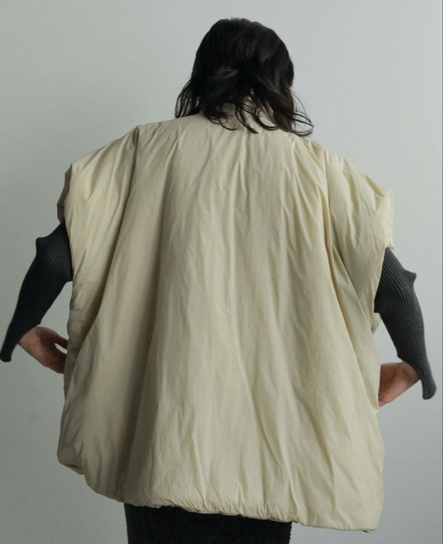 アンヌーク*Volume Over Vest*新品38サイズ