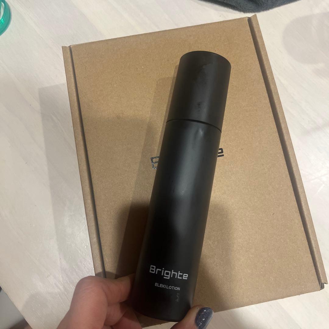 Brighte エレキブラシ 化粧水セット