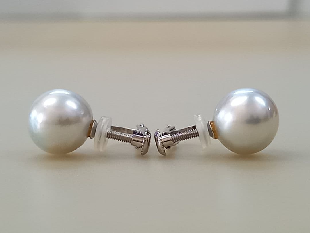 イヤリング　PT900　南洋真珠　グレーパール　10㎜