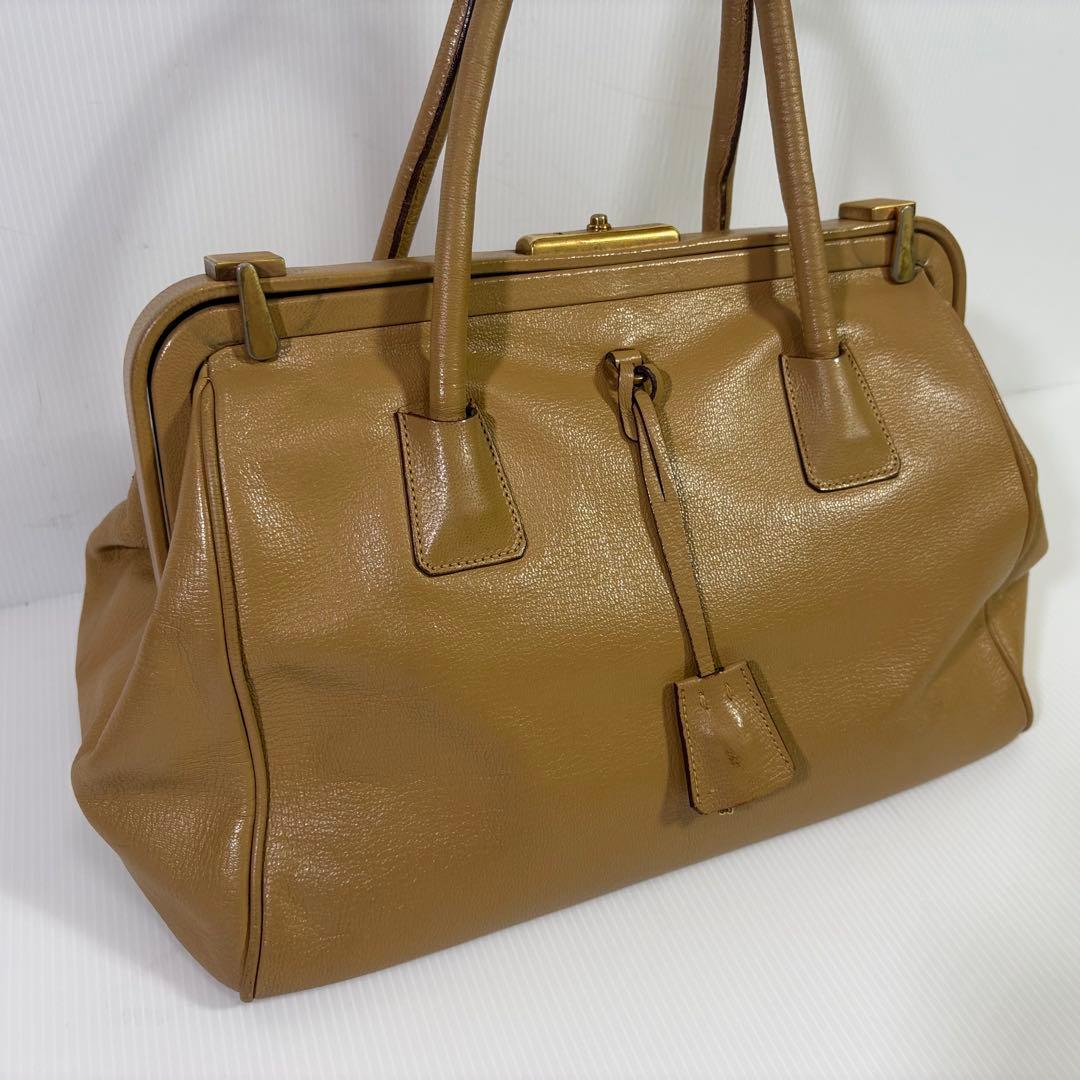 プラダ ドクターバッグ ハンドバッグ オールレザー がま口 チャーム 大容量