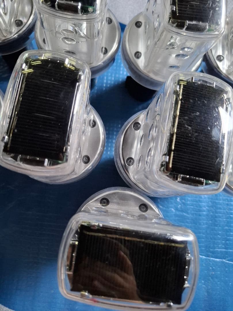 工事灯ソーラキング　ミニ金具付き　９本